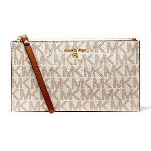 MICHAEL KORS “Jet Set” vanilla/luggage large logo zip clutch wristlet🔥🔥
